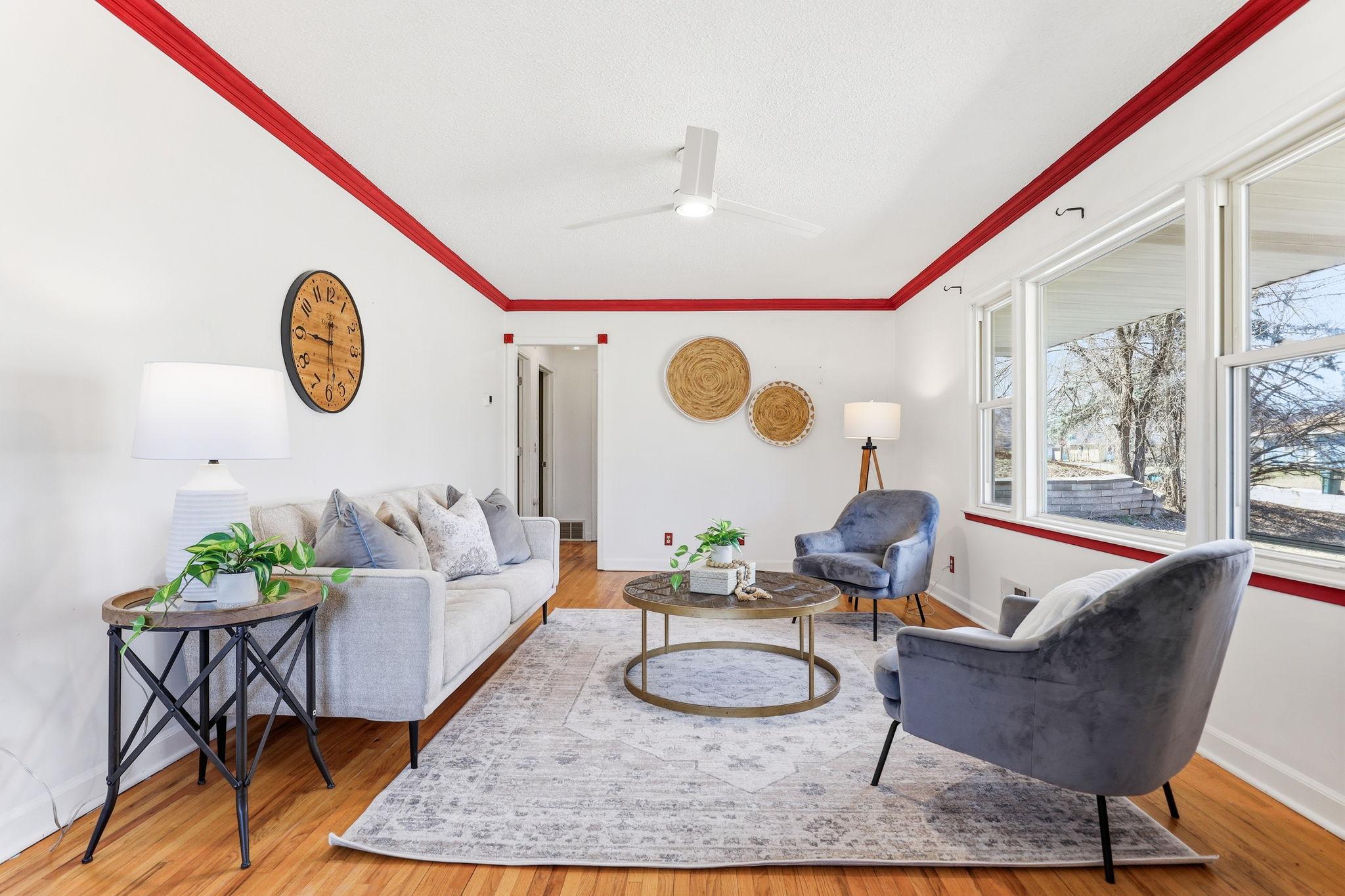 2201 W 91 1/2 Street