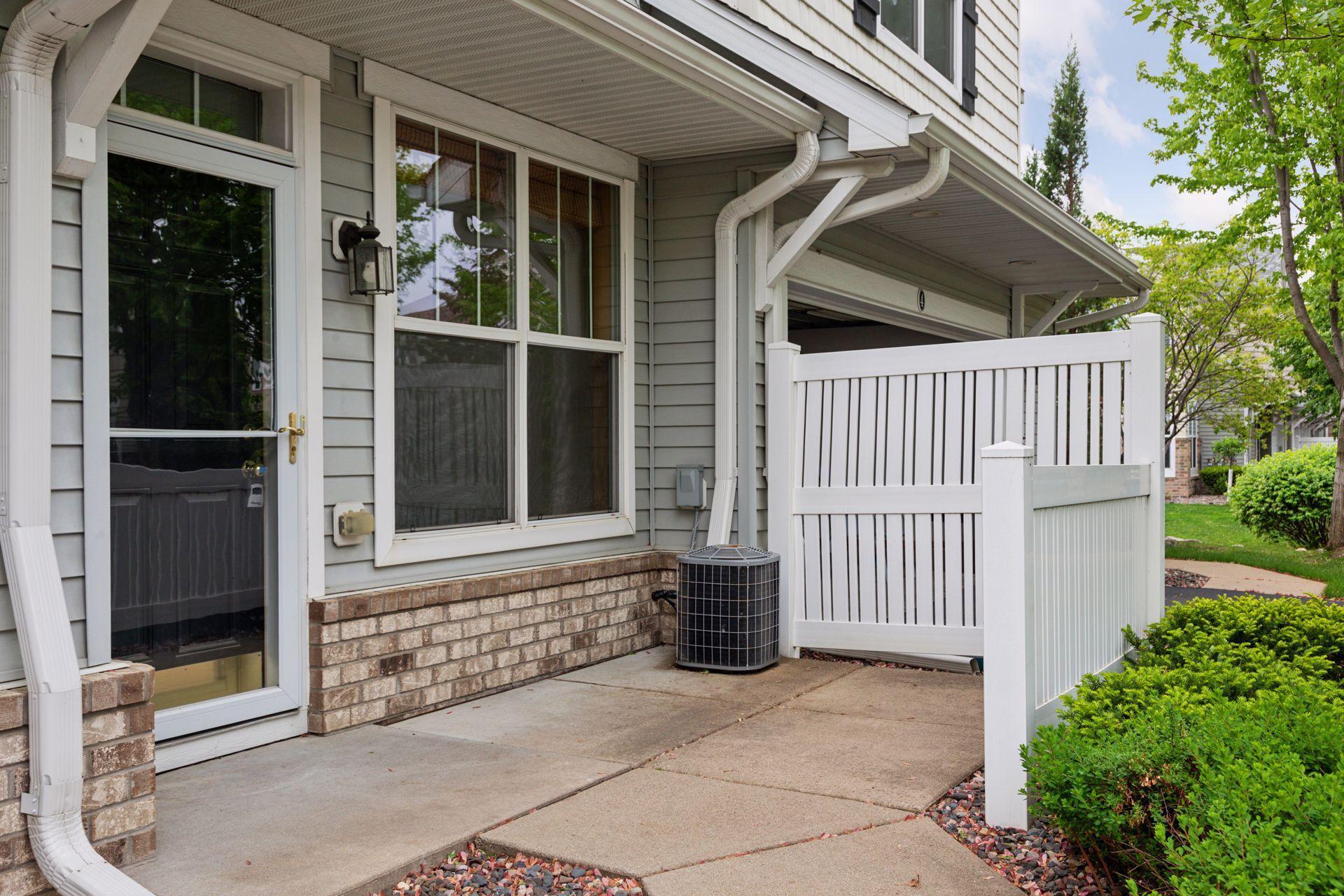 1608 Legacy Parkway E 3