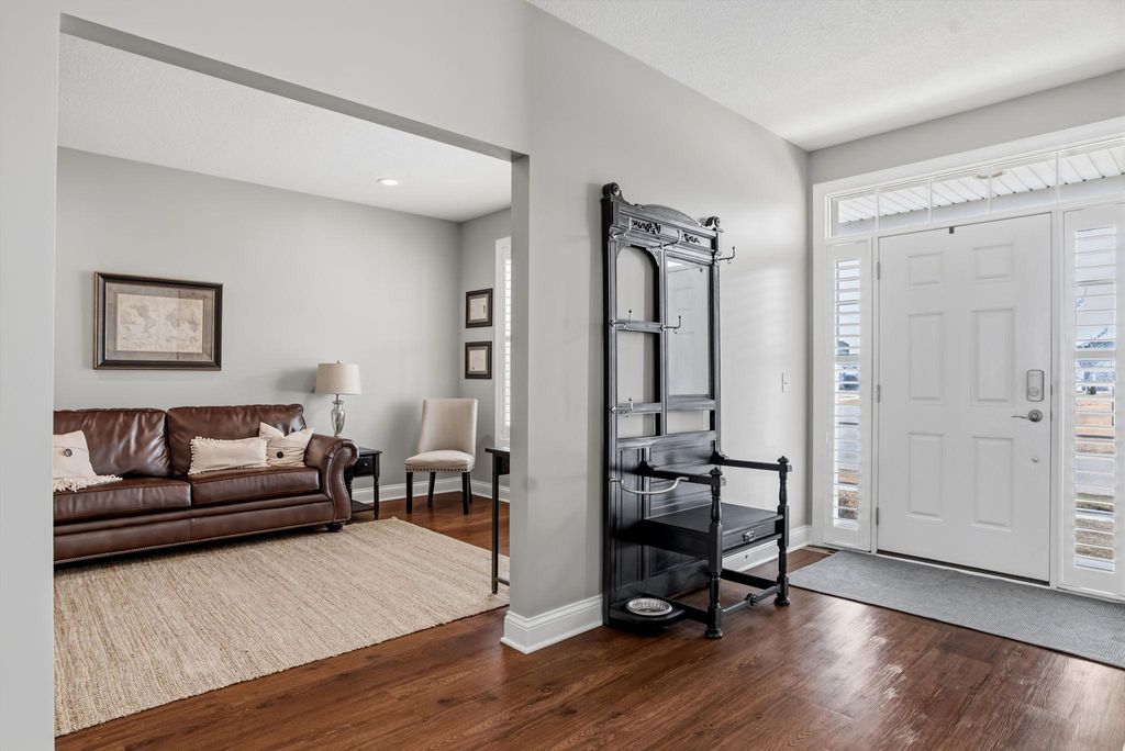 Photo of 3915 Founders Path, Chaska, MN 55318 (MLS # 7041696)