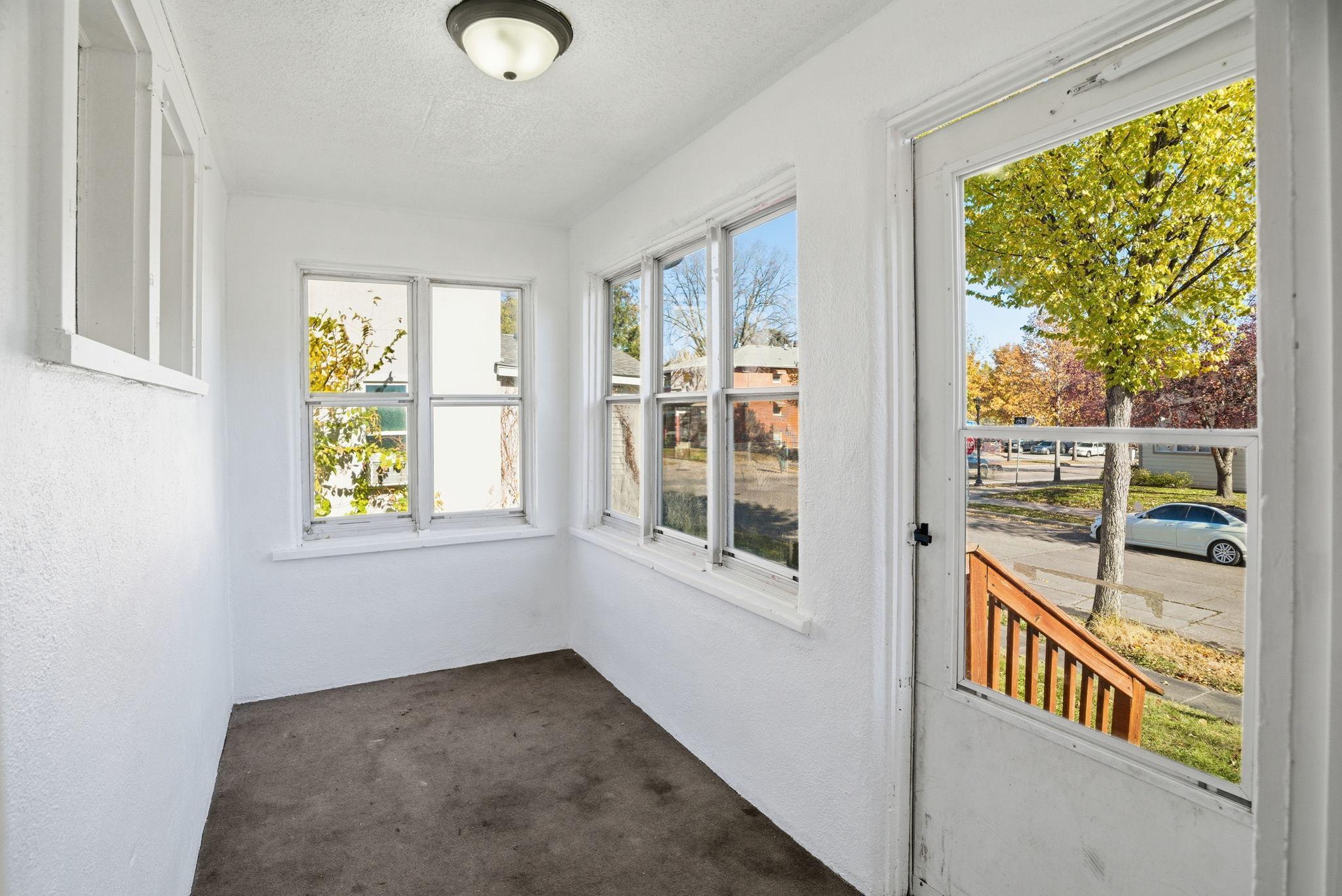 3123 Morgan Avenue N