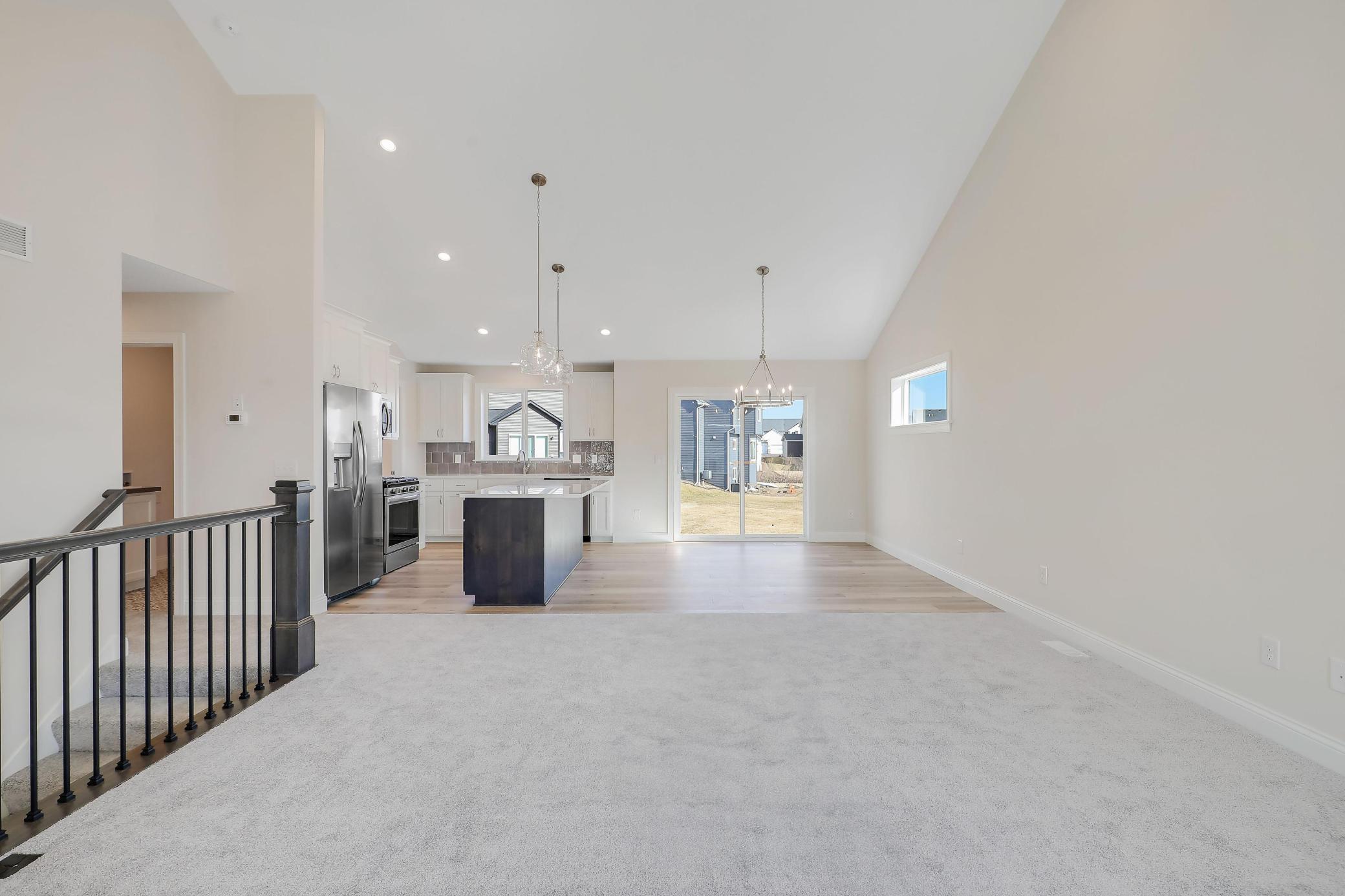 13601 Arrowhead Way