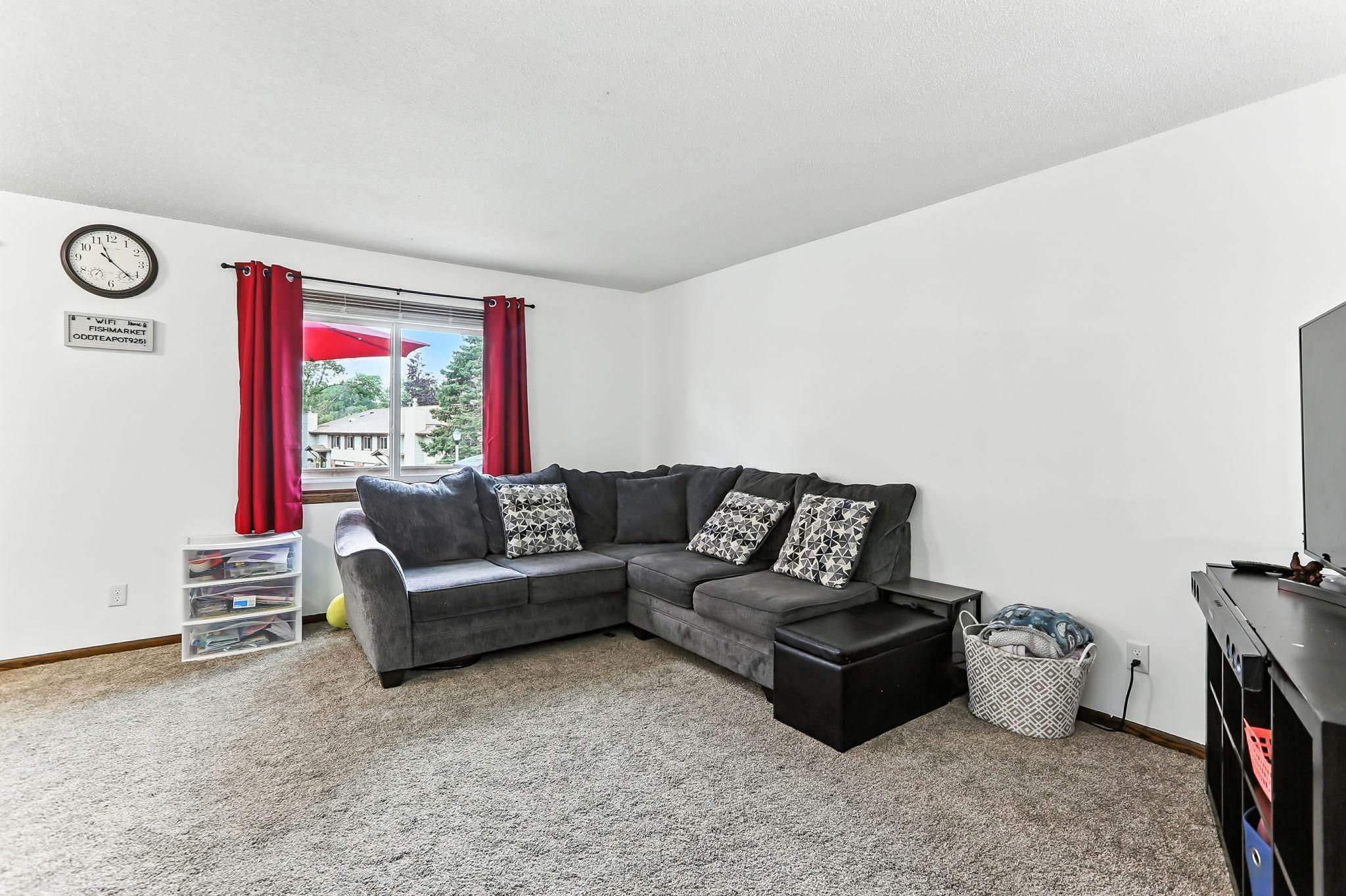 3945 Gershwin Avenue N