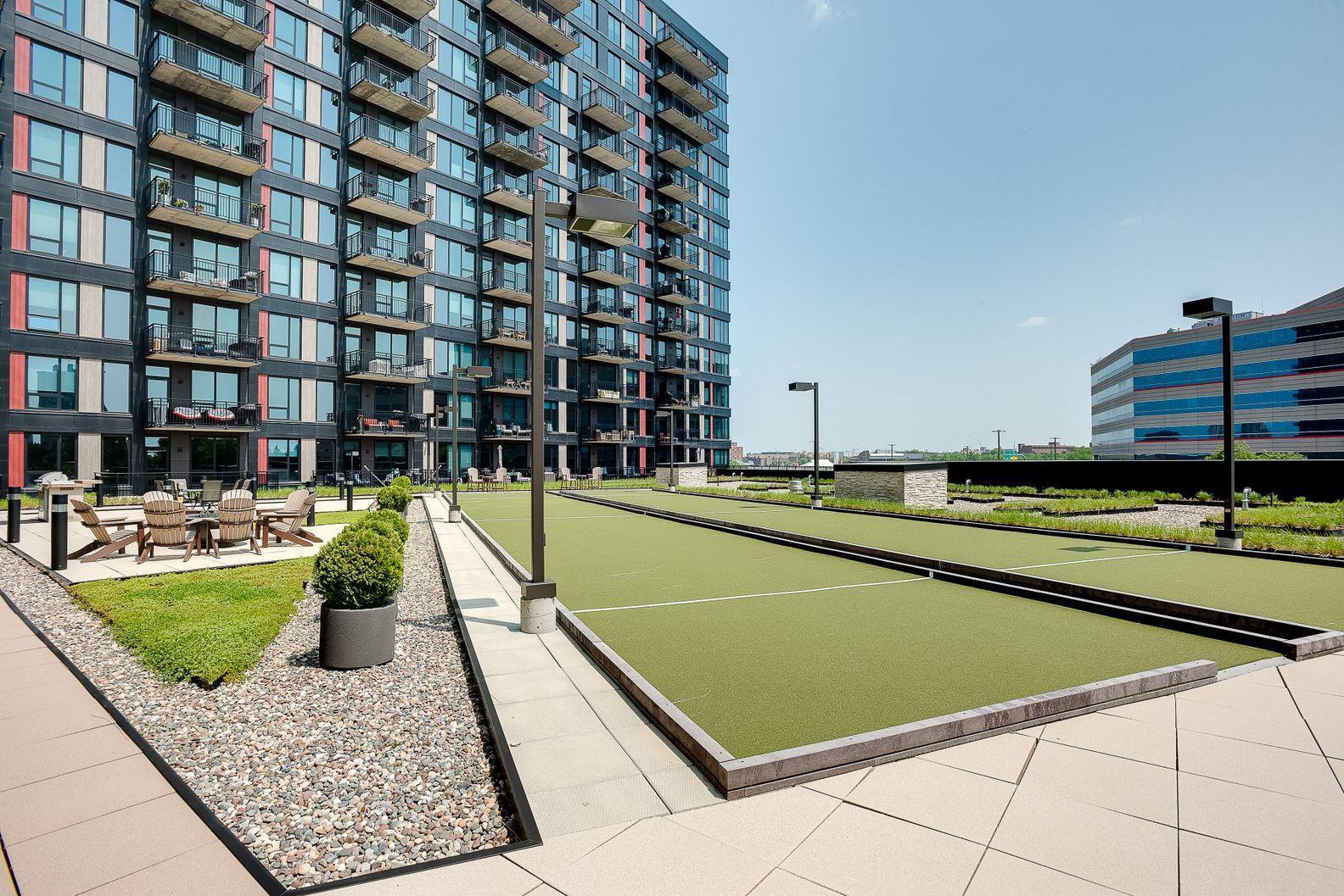 Minneapolis, Minnesota, 55415, United States, 3 Bedrooms Bedrooms, ,3 BathroomsBathrooms,Residential,Active,2025599