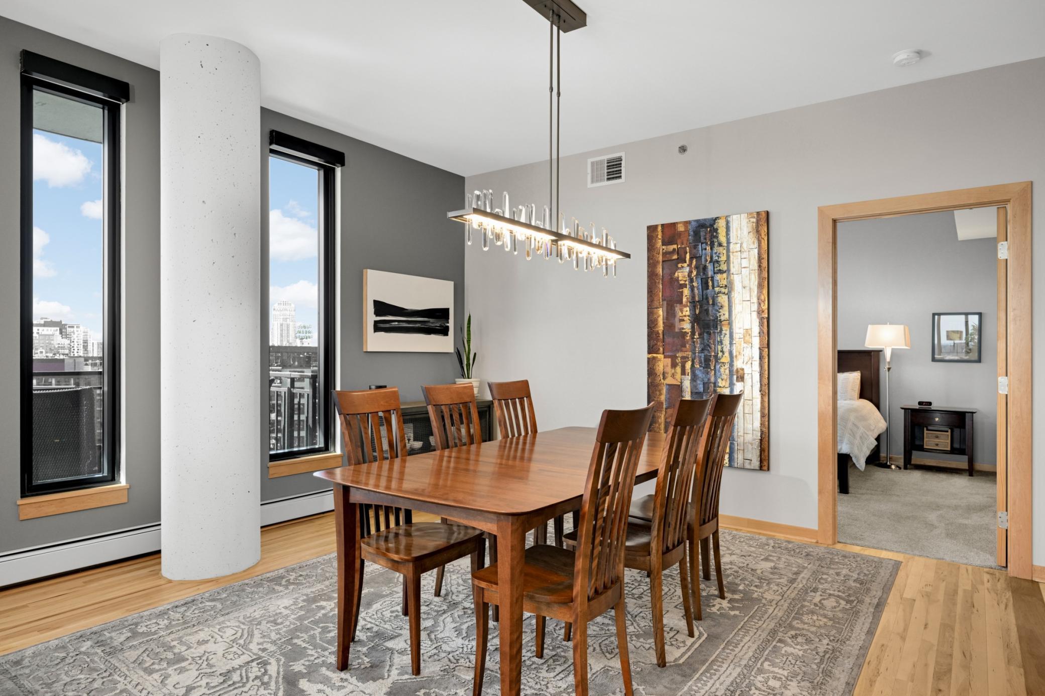 Minneapolis, Minnesota, 55415, United States, 3 Bedrooms Bedrooms, ,3 BathroomsBathrooms,Residential,Active,2025599