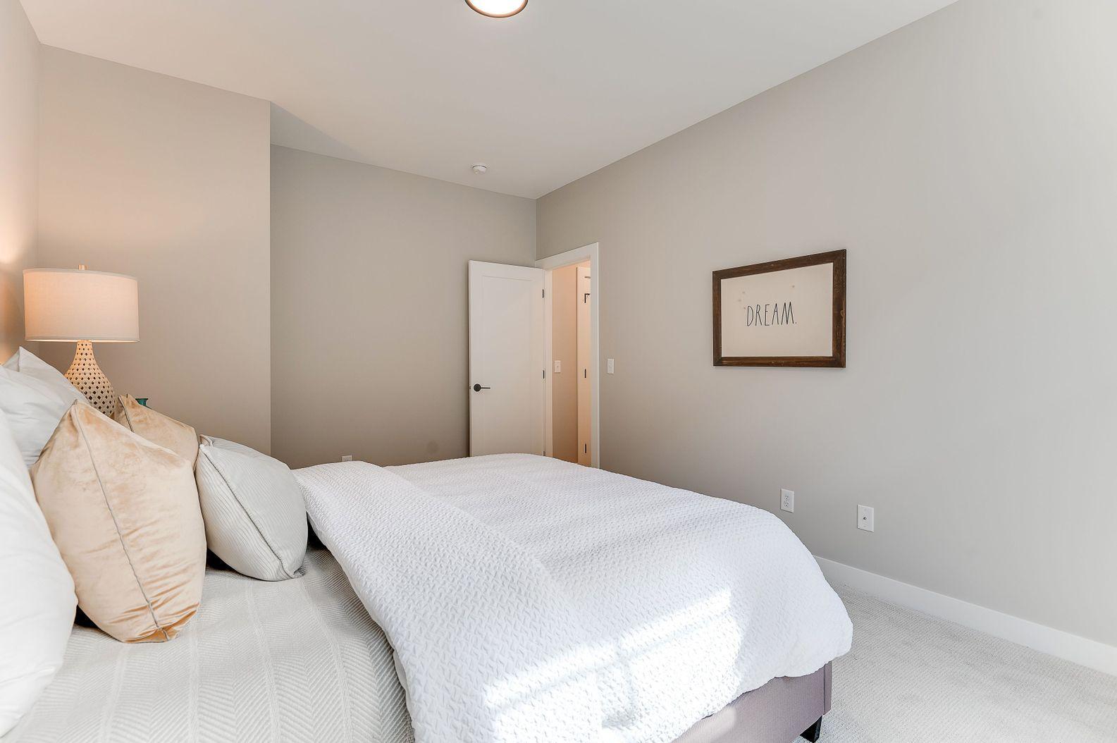 xxx6 217th Street W
