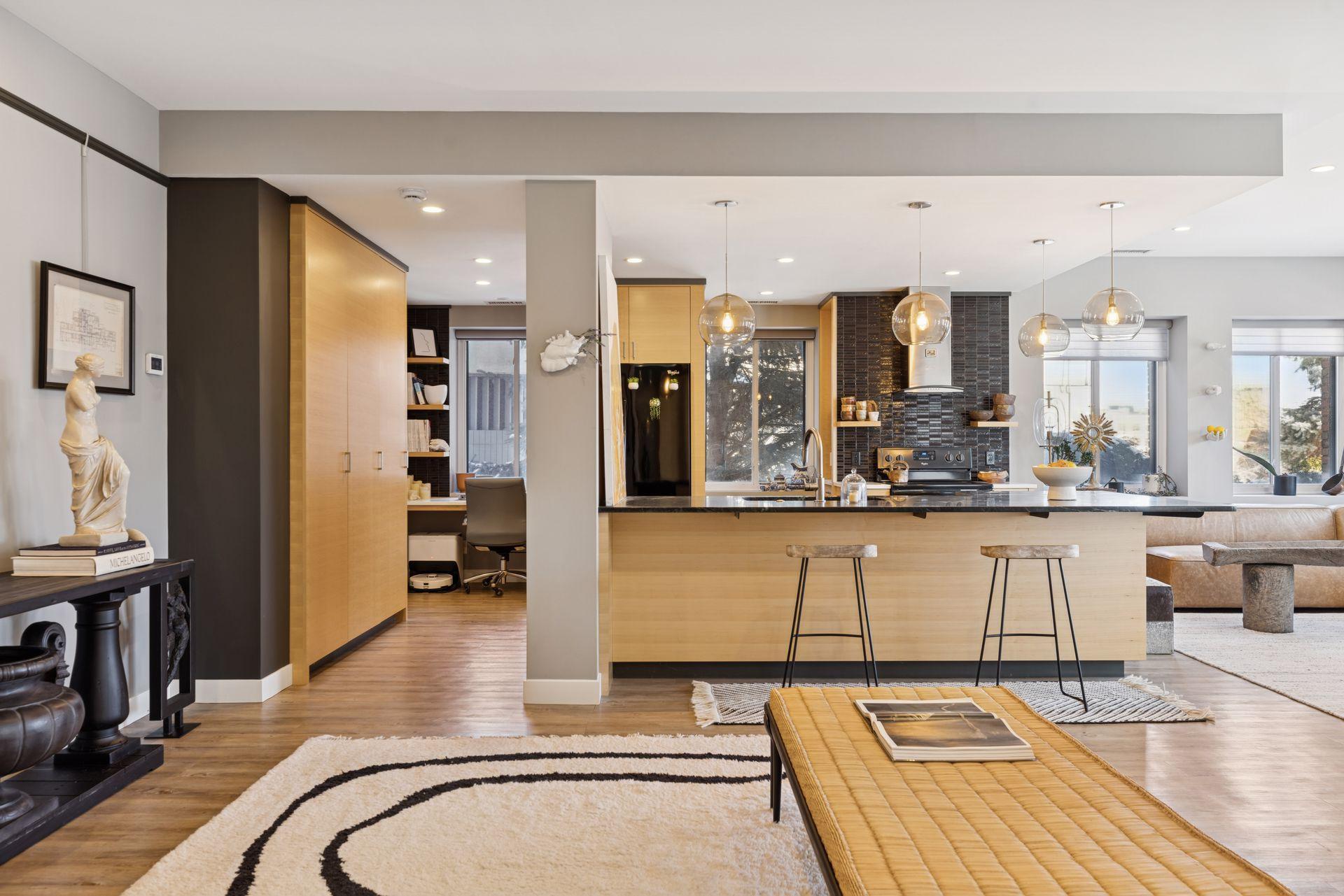 311 Pleasant Avenue 215