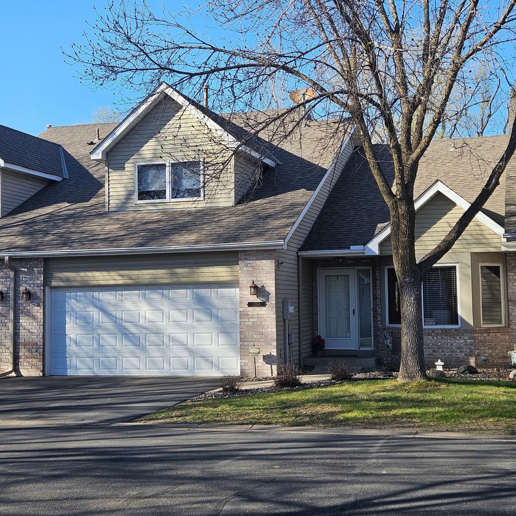 Photo of 1104 Trenton Circle N, Plymouth, MN 55441 (MLS # 7057660)