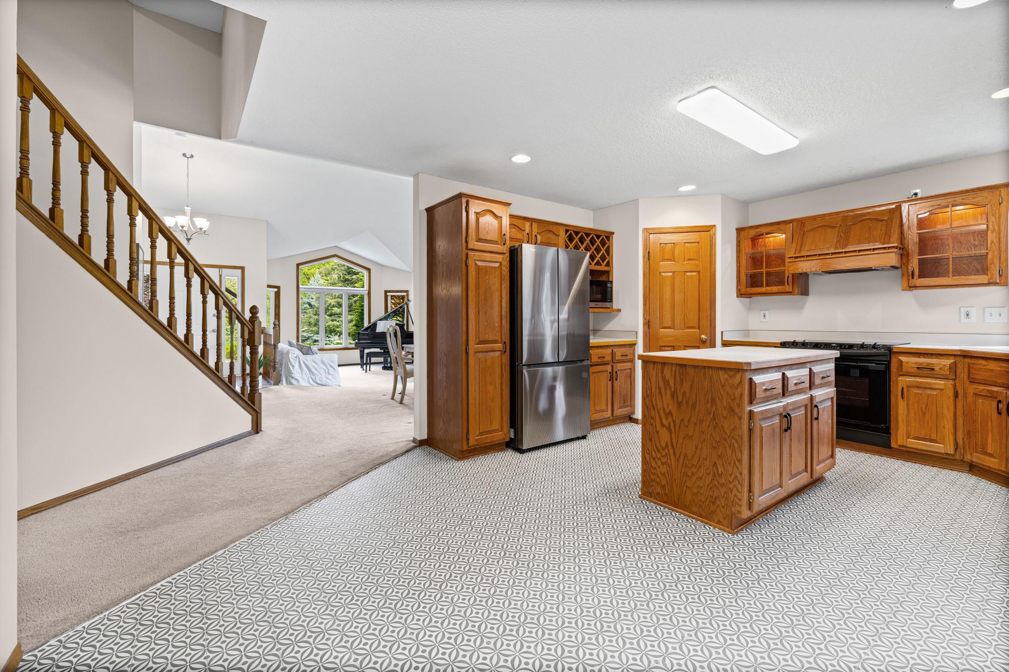 1988 118th Lane NE