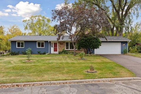 12824 Eagle Ridge Drive Burnsville MN 55337