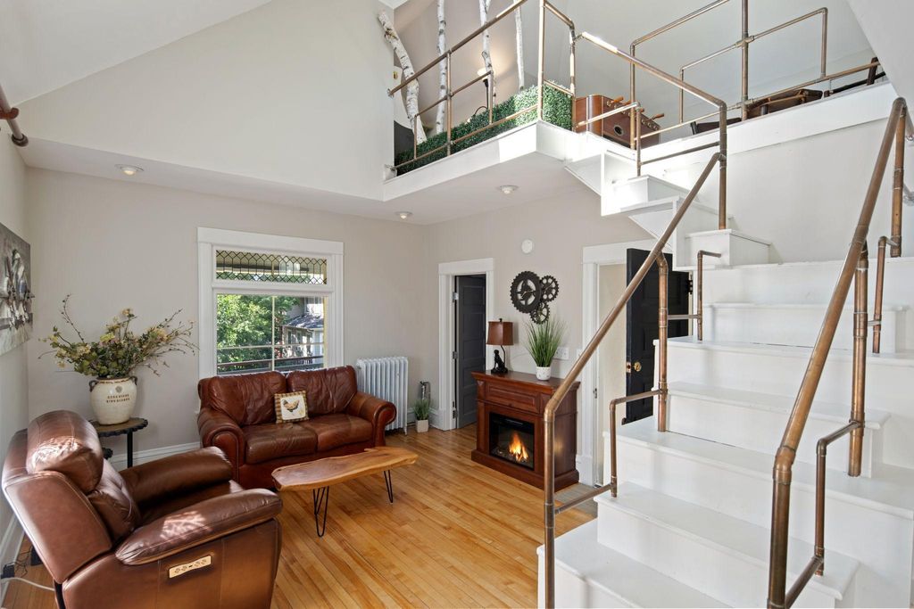 Photo of 2713 Garfield Avenue #2, Minneapolis, MN 55408 (MLS # 7039434)