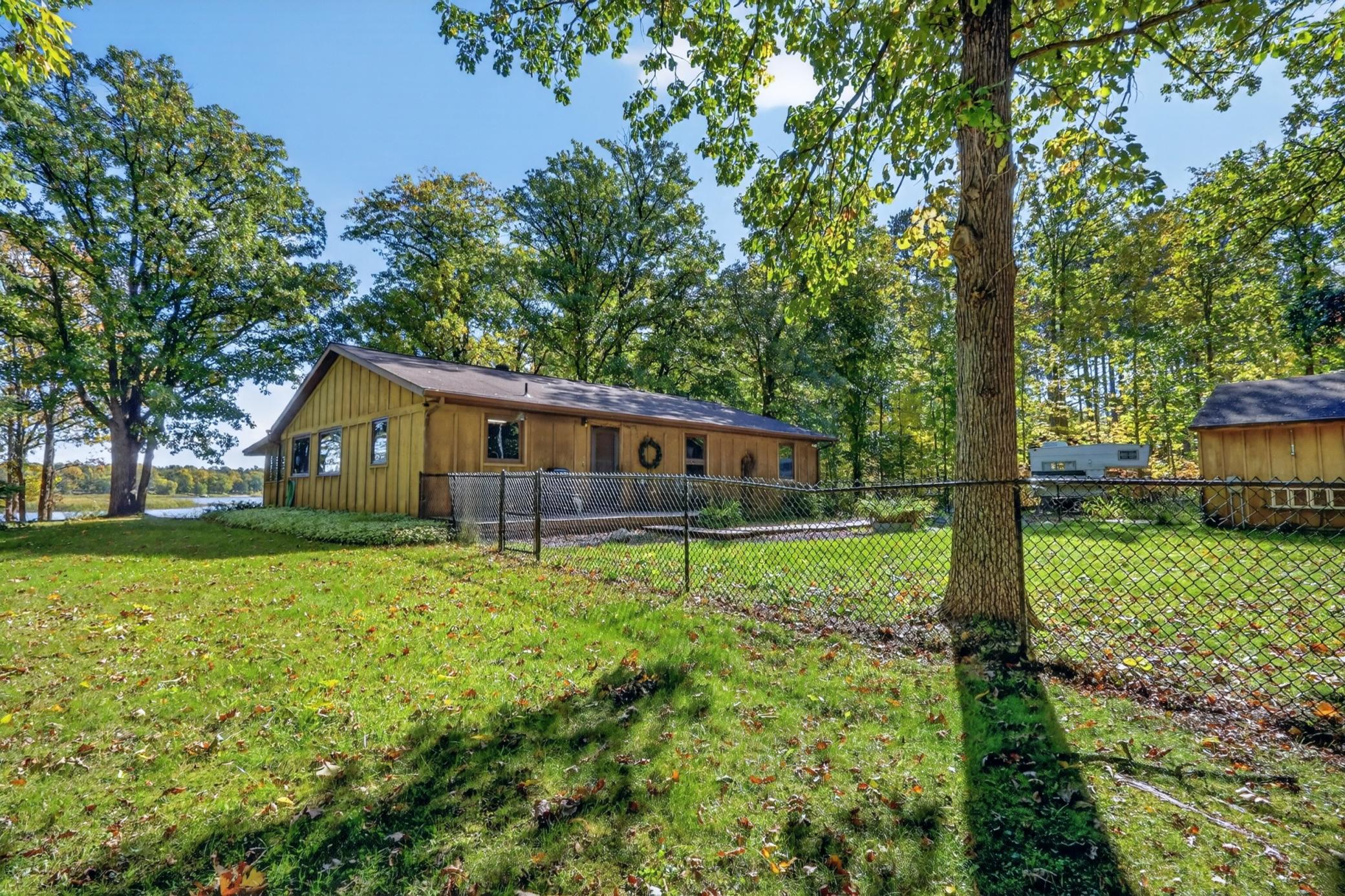 2016 Knollwood Drive