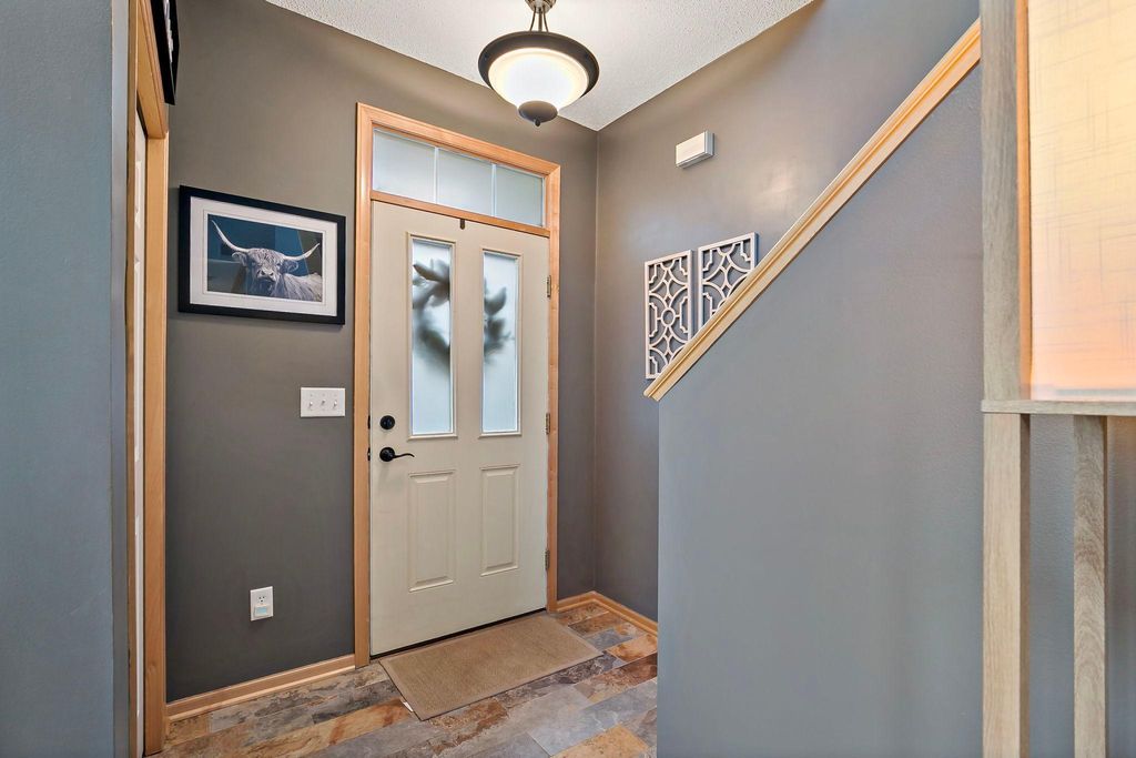 Photo of 1944 Commonwealth Boulevard #4, Chanhassen, MN 55317 (MLS # 7026071)