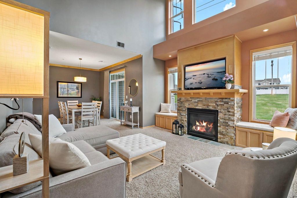 Photo of 1944 Commonwealth Boulevard #4, Chanhassen, MN 55317 (MLS # 7026071)