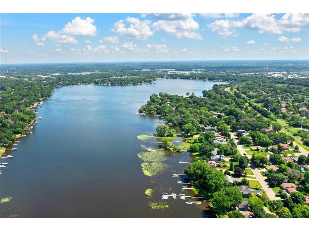 2870 Victoria Street N