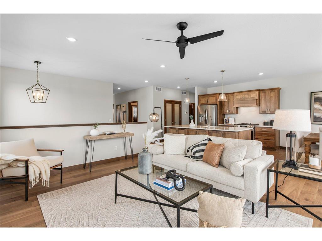 2870 Victoria Street N