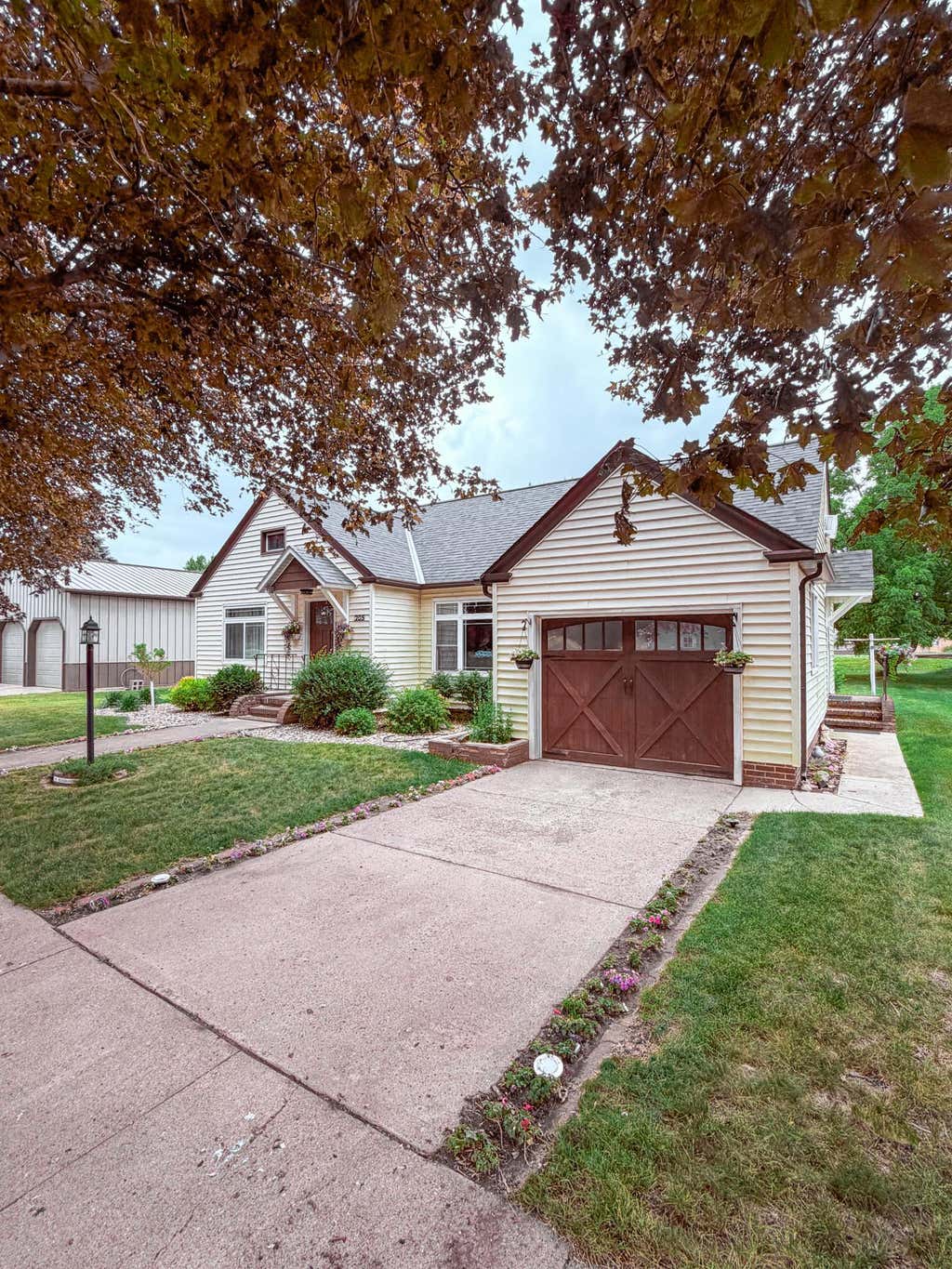 Photo of 205 Ash Street ST S, Comfrey, MN 56019 (MLS # 7101391)