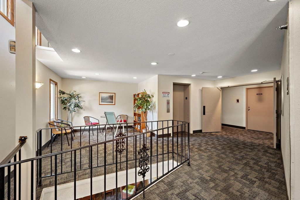 Photo of 10301 Cedar Lake Road #201, Hopkins, MN 55305 (MLS # 7079111)
