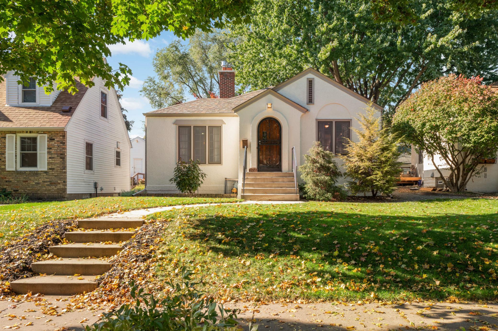 3936 Chowen Avenue S