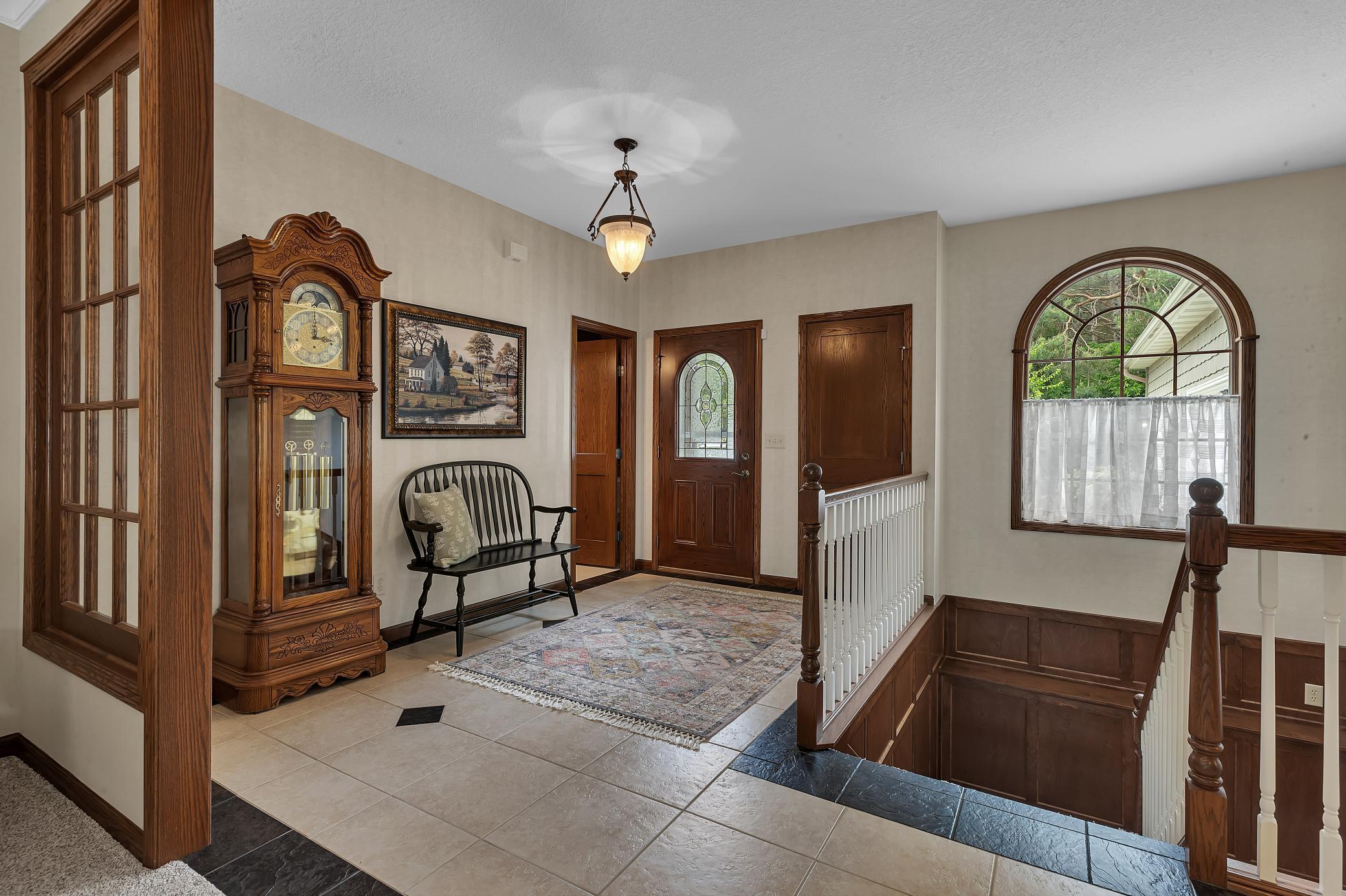 2265 Viking Drive