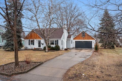 133 19th Avenue S Hopkins MN 55343