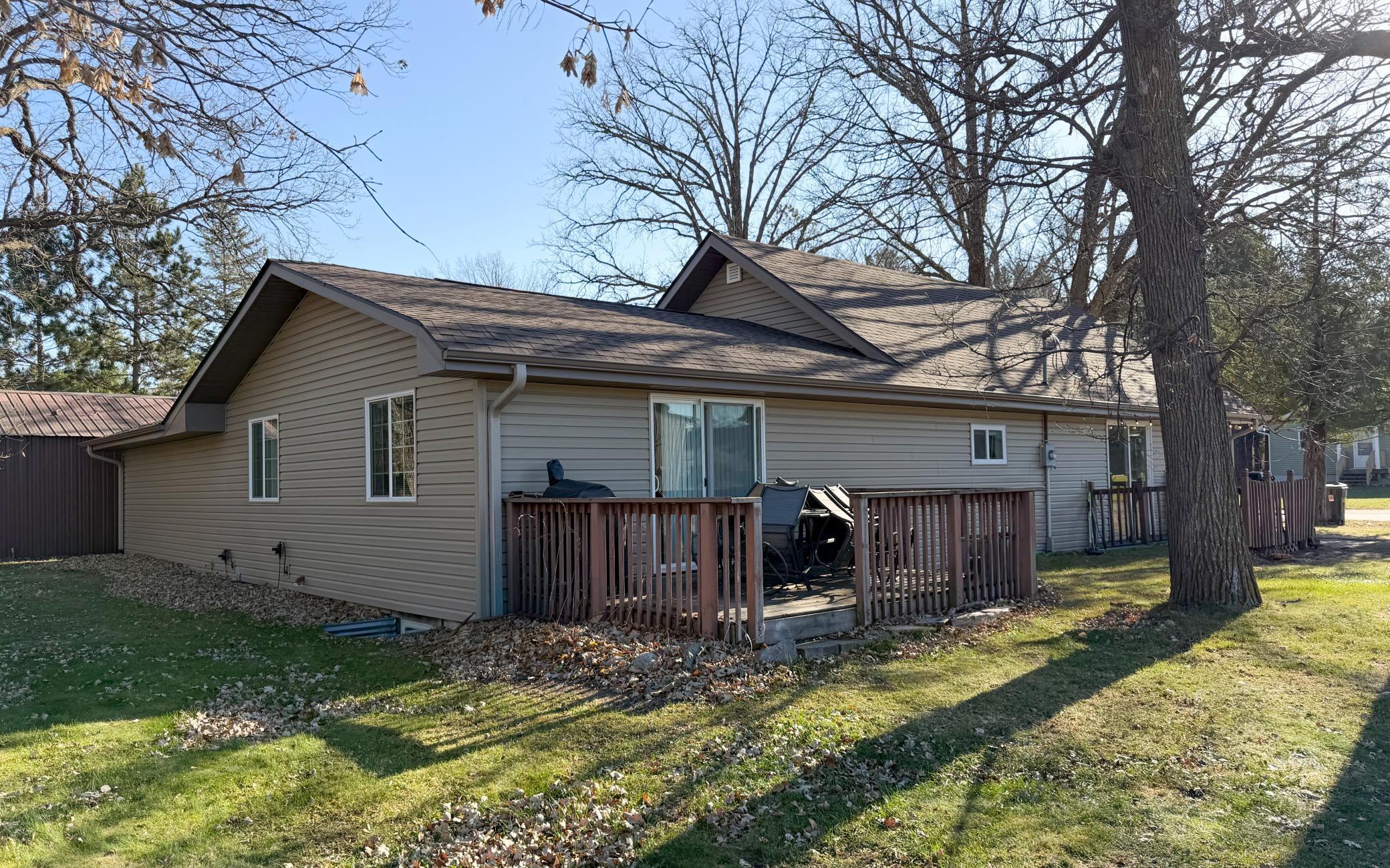 230 Whipple Avenue E