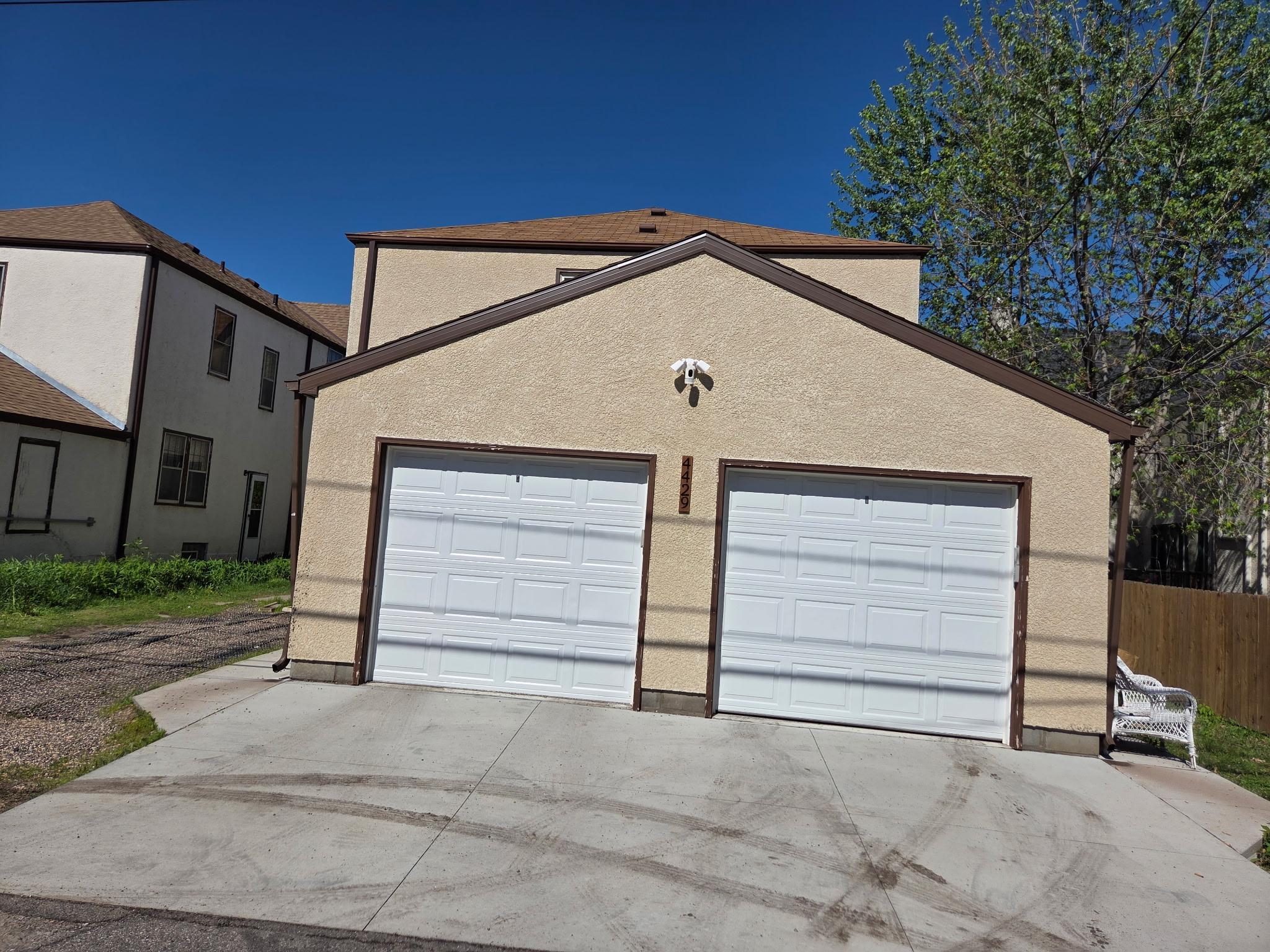 4429 Portland Avenue