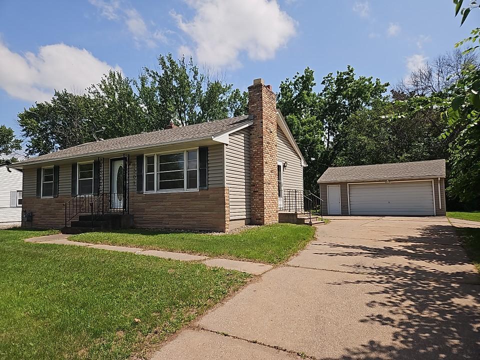 6301 Oak Knoll Plaza