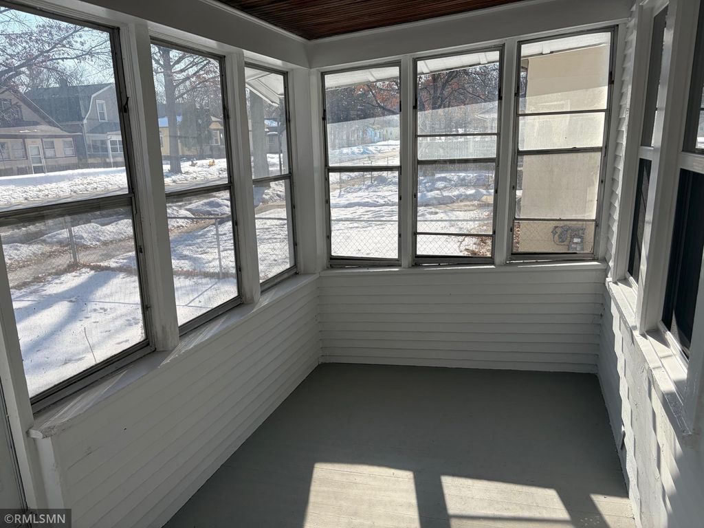 Photo of 4331 James Avenue N, Minneapolis, MN 55412 (MLS # 7022415)