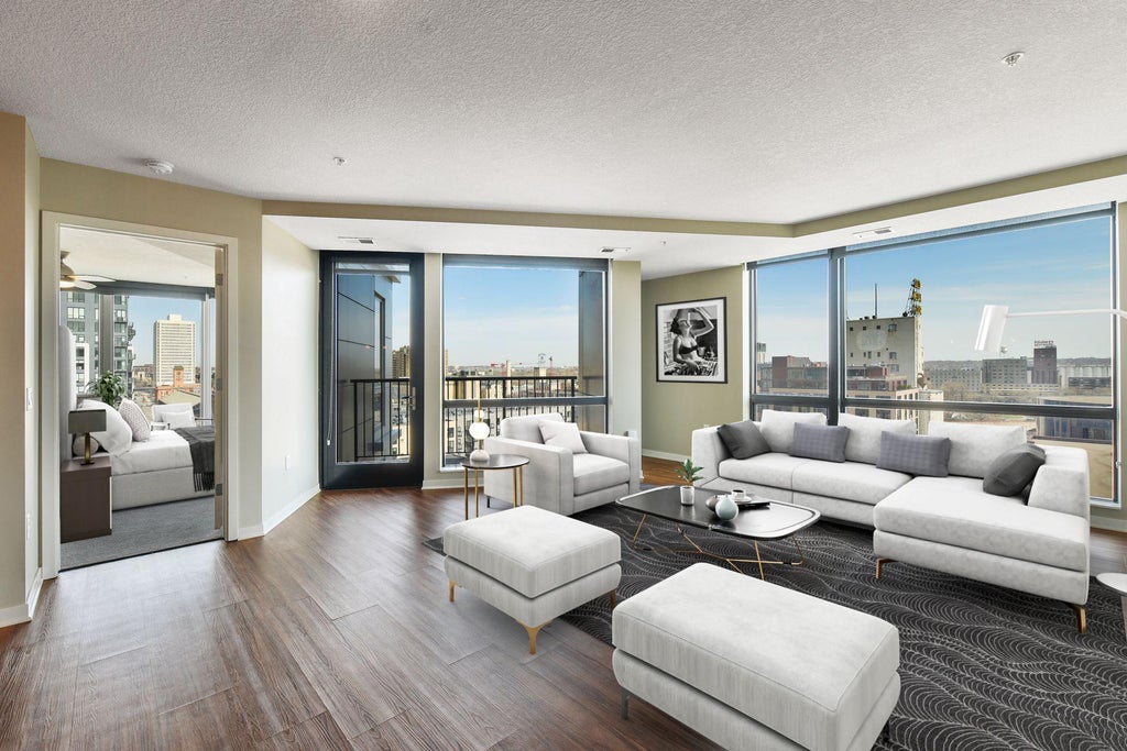 Photo of 811 Washington Avenue S #803, Minneapolis, MN 55415 (MLS # 7163542)