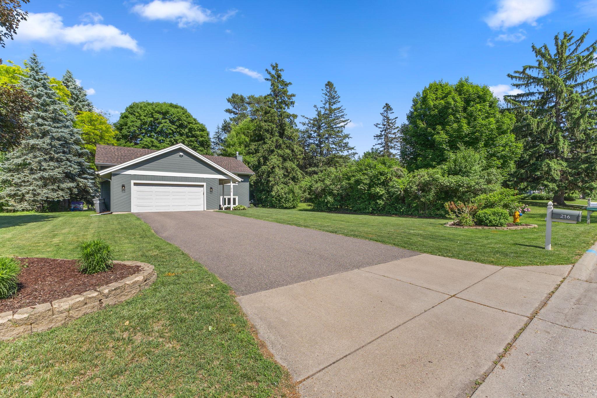 216 Forestview Lane N
