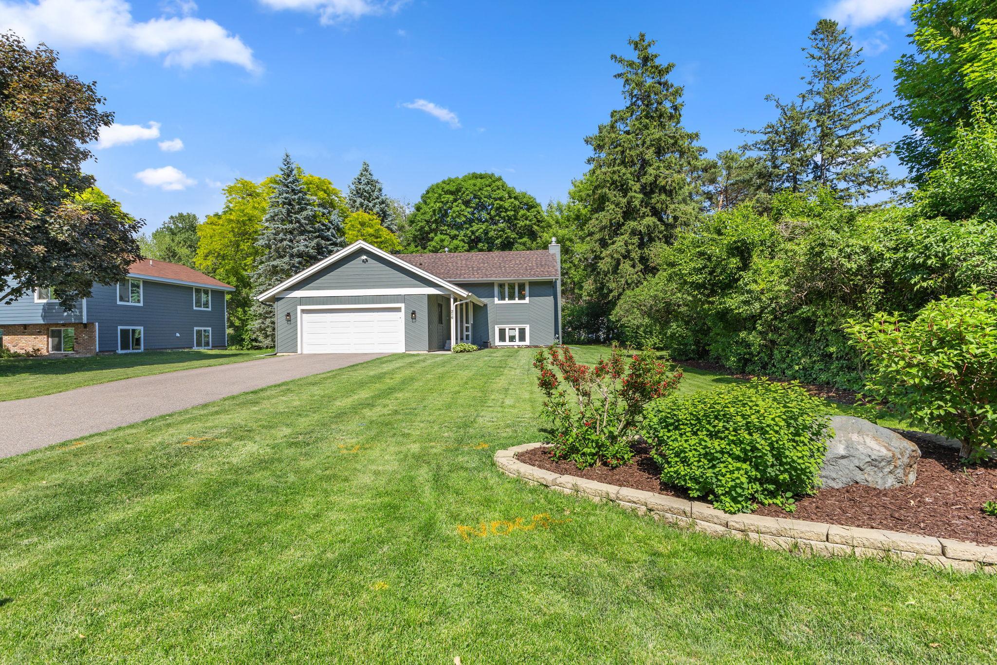 216 Forestview Lane N