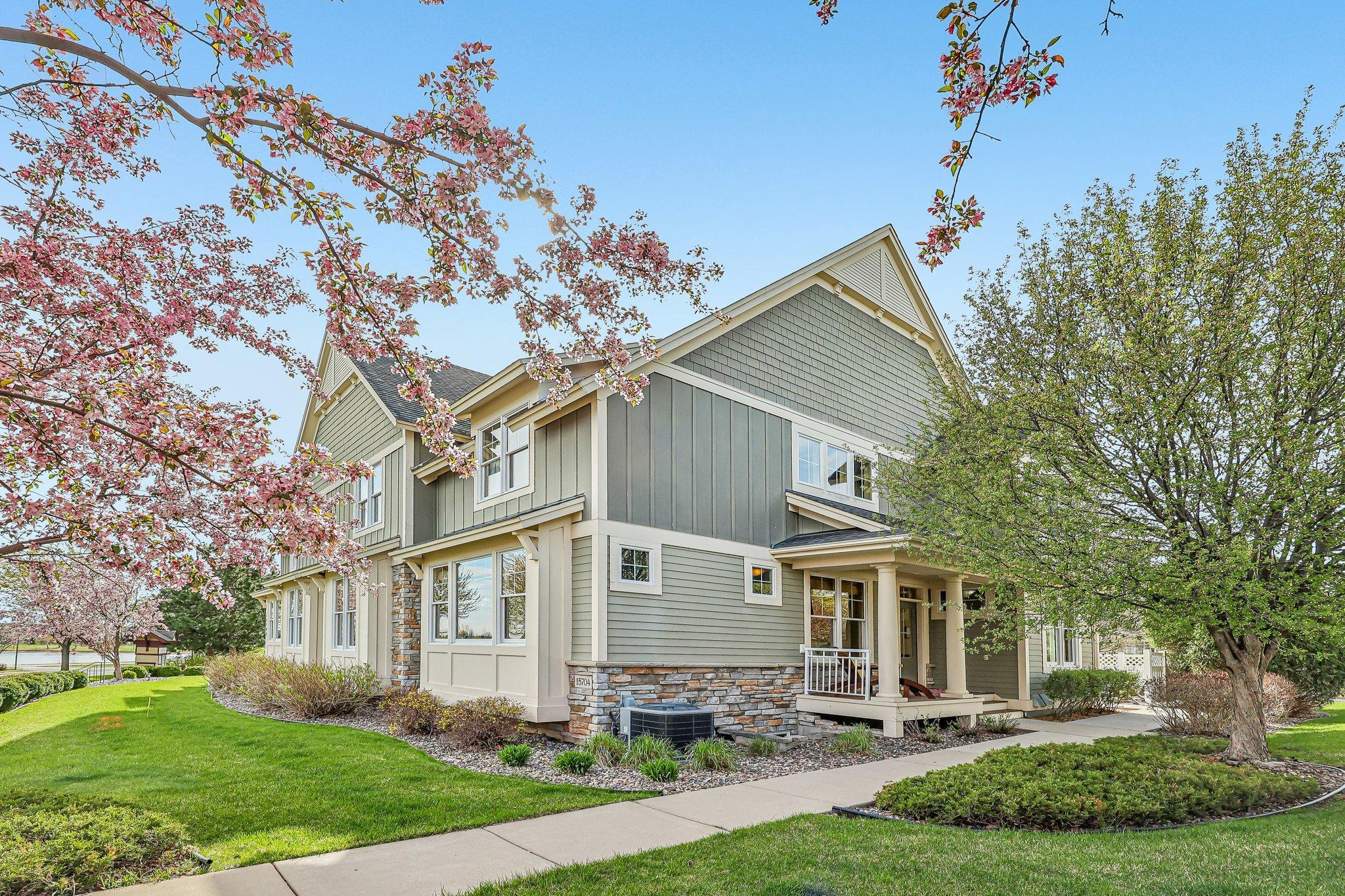 15704 Cobblestone Lake Parkway