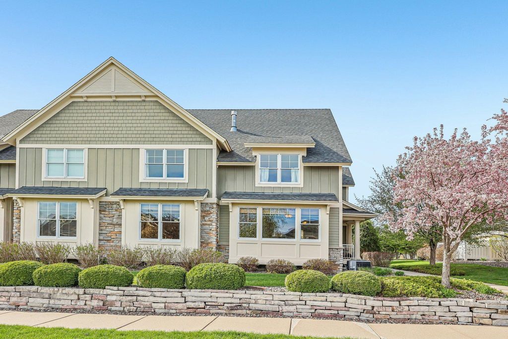 Photo of 15704 Cobblestone Lake Parkway, Apple Valley, MN 55124 (MLS # 7065059)