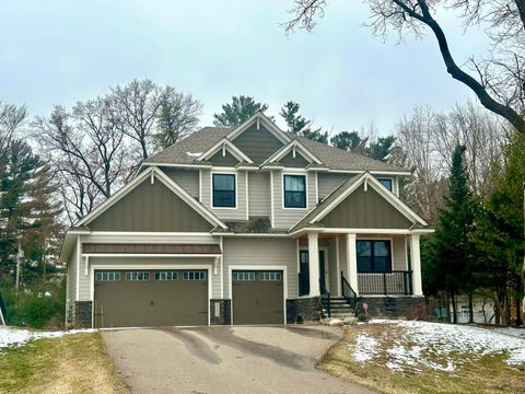 2251 Cleveland Avenue N Roseville MN 55113