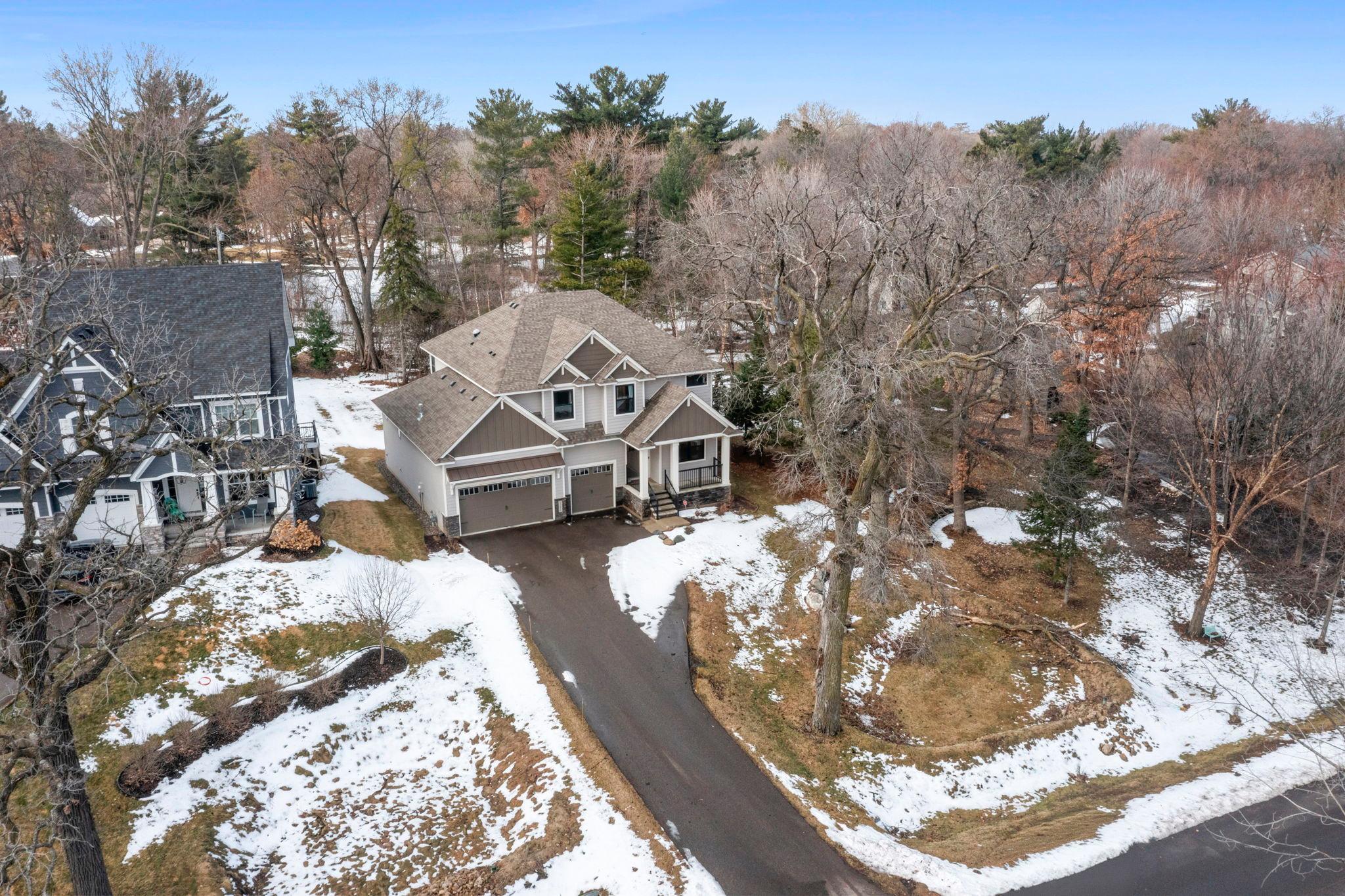 2251 Cleveland Avenue N