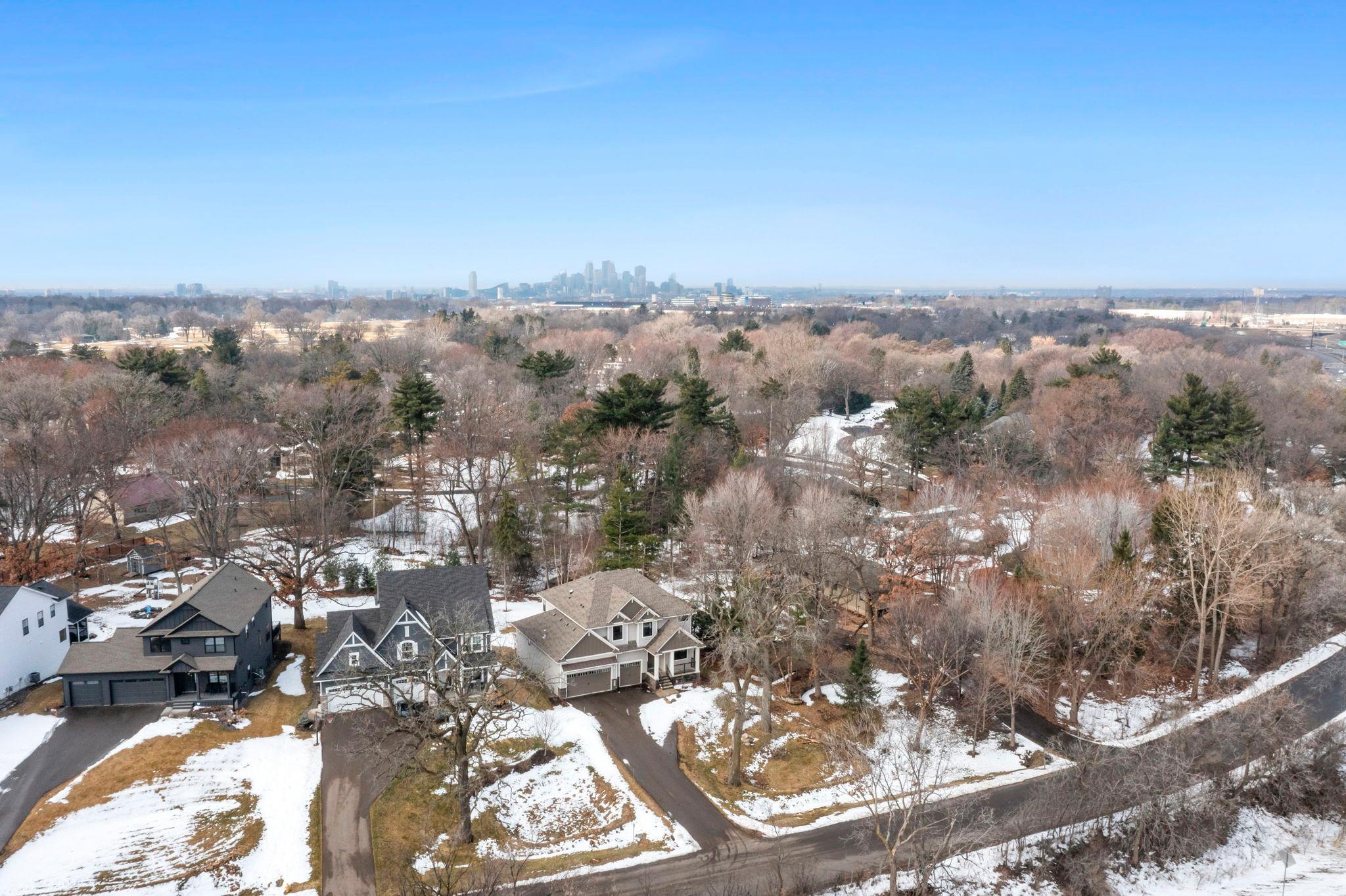 2251 Cleveland Avenue N