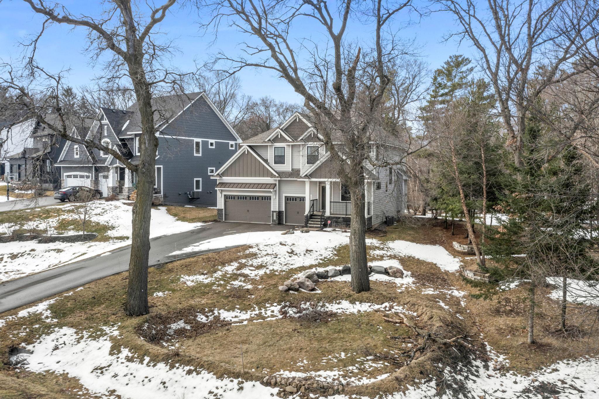 2251 Cleveland Avenue N