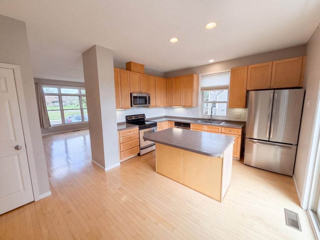 Photo of 788 Cedar Street #5, Saint Paul, MN 55103 (MLS # 7161449)