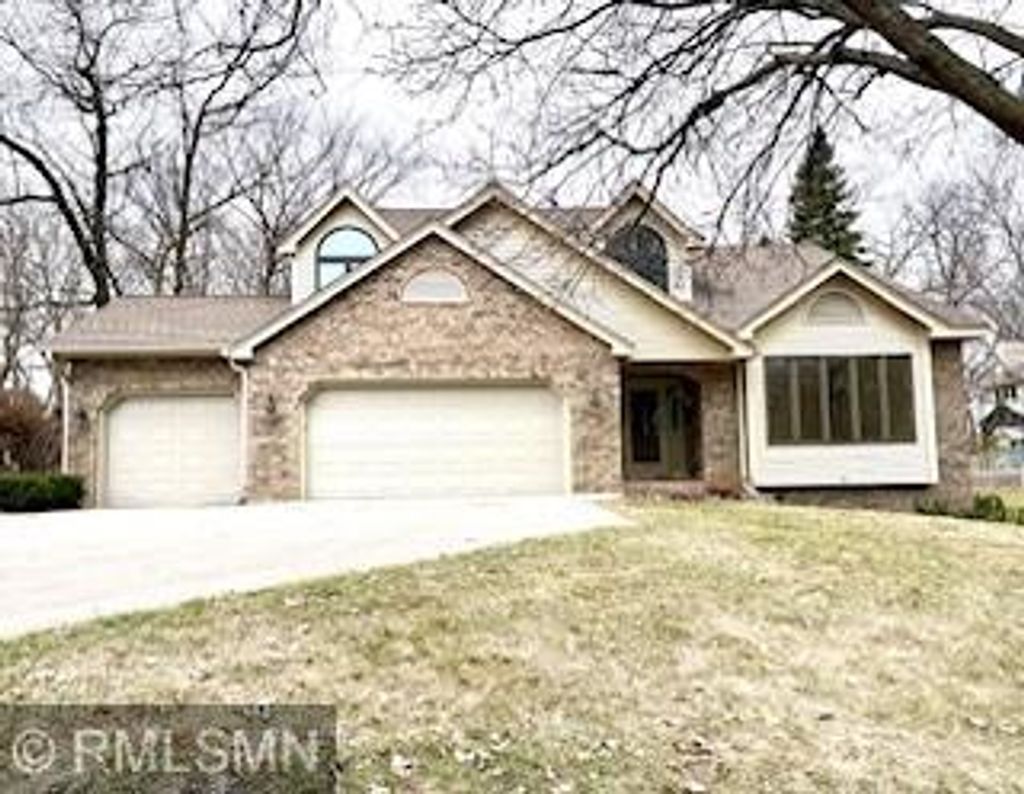 Photo of 76 Marcin Hill, Burnsville, MN 55337 (MLS # 7040911)