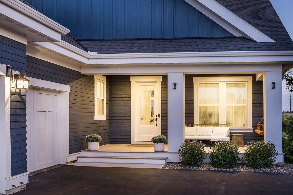 Photo of 6510 Harvest Way, Chaska, MN 55318 (MLS # 6826088)