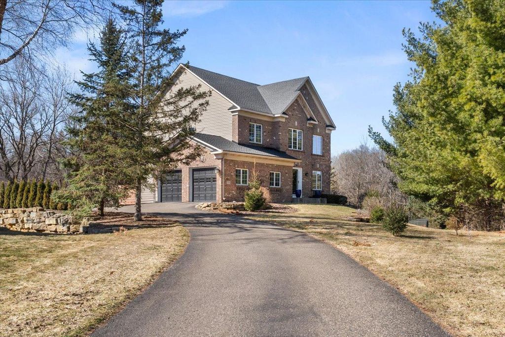 Photo of 1708 Stonepine Circle, Hudson, WI 54016 (MLS # 7038251)