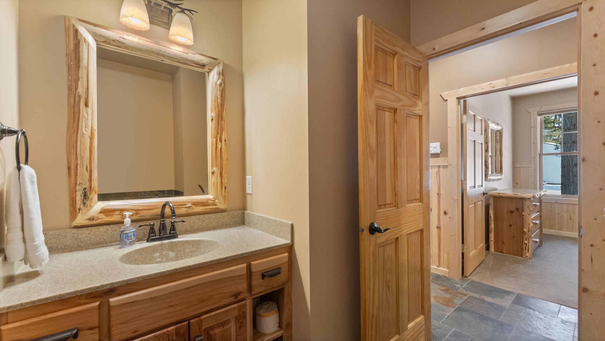 35407 Frac 4 unit 13 Vacation Dr 13