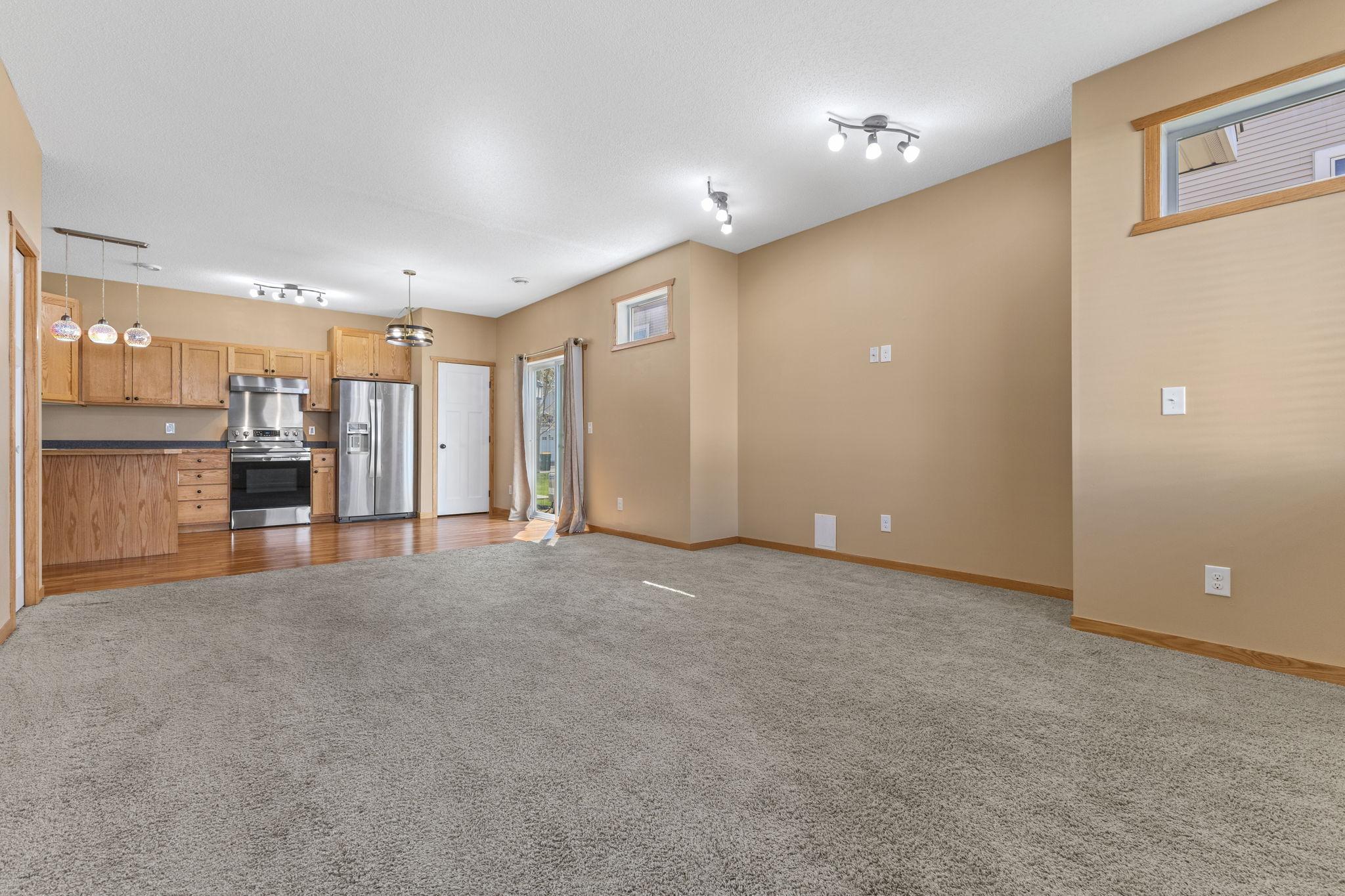 1283 County Road D Circle E A