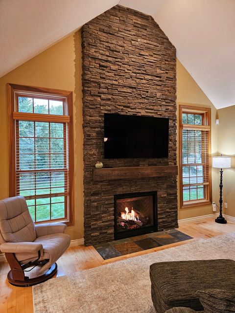 Photo of 524 19th Street SE, Willmar, MN 56201 (MLS # 6805659)