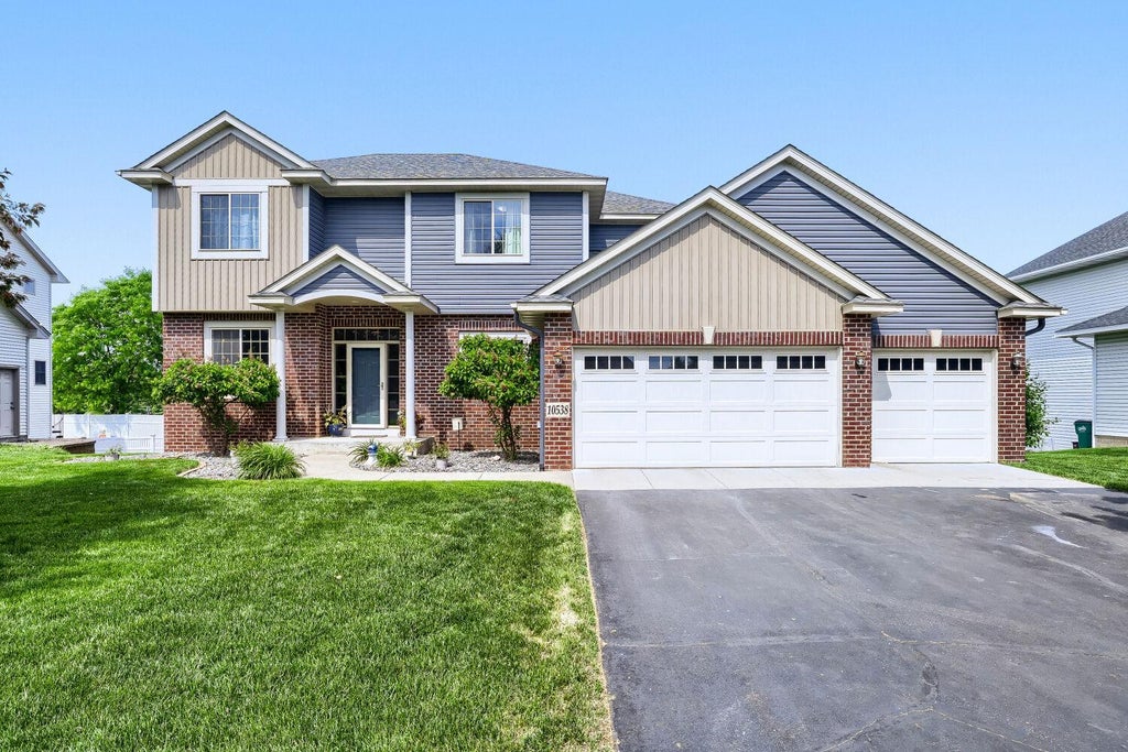 Photo of 10538 Scott Avenue N, Brooklyn Park, MN 55443 (MLS # 7076965)