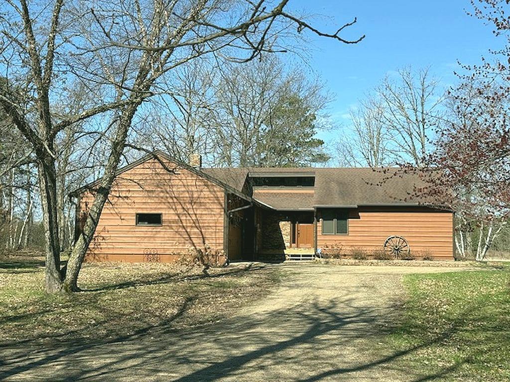 23505 Gracewood Drive