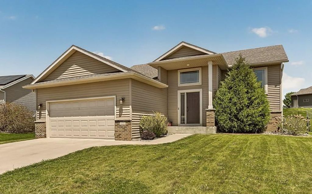 Photo of 4553 Arctic Fox Road NW, Rochester, MN 55901 (MLS # 7071704)