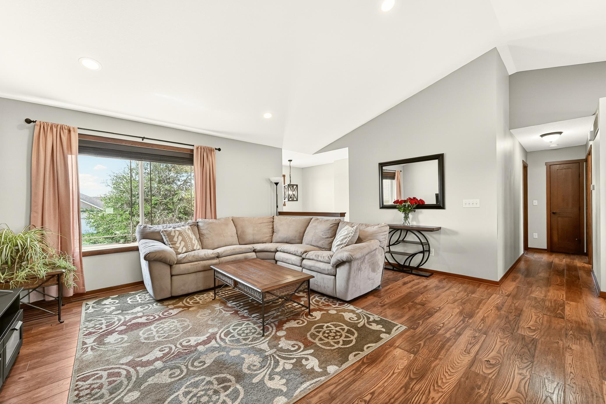 4553 Arctic Fox Road NW