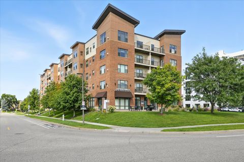 1155 Ford Road 203 Saint Louis Park MN 55426