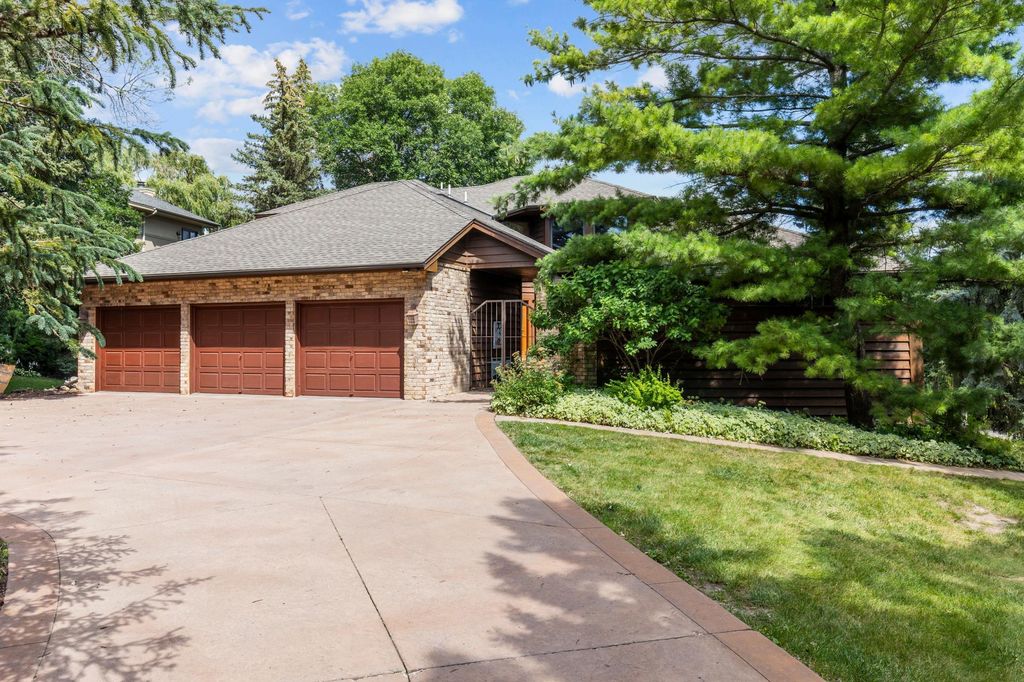 Photo of 14069 NE Greenway Avenue NE, Prior Lake, MN 55372 (MLS # 7005247)